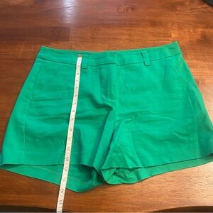 Gibson Latimer Green Bermuda Shorts
